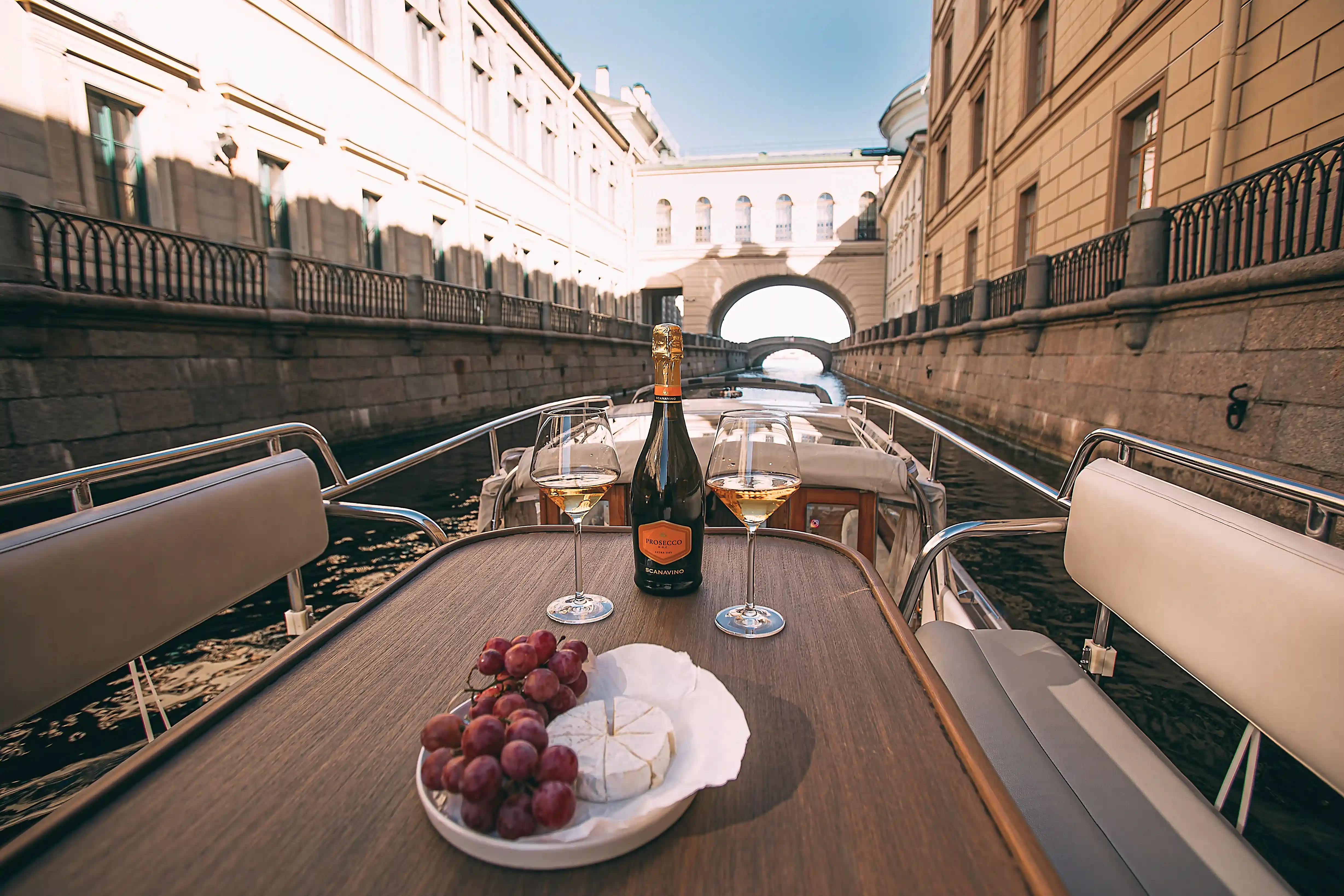 Катер "Венеция" image- 13